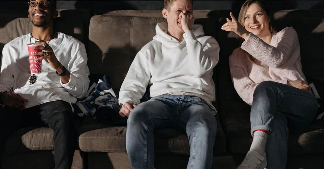 Jak przetrwać całonocny maraton horrorów?