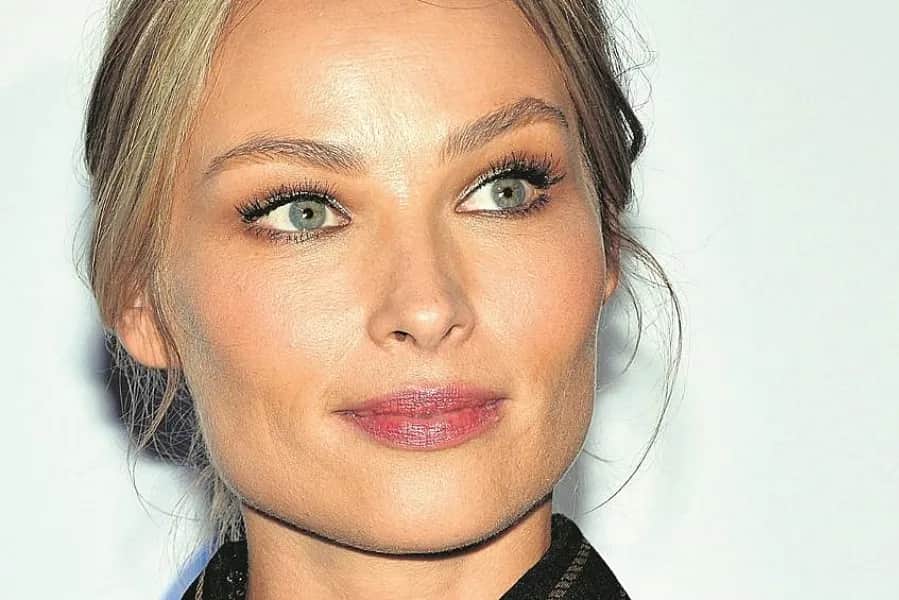 Weronika Książkiewicz: Aktorka z wielkim potencjałem - talent i sukcesy